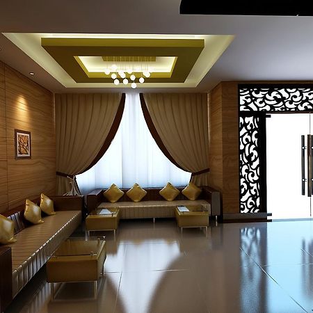 Fal Hotel L.L.C Dubai Buitenkant foto